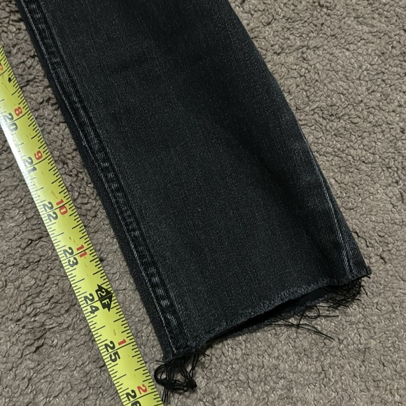A&F Ankle Jean High Rise Sz 26/2R-Black-Holes @ Knees-Raw Edge Hem-70% Cotton - Picture 9 of 13